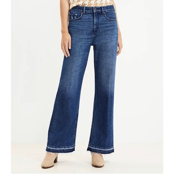 NWT LOFT Frayed High Rise Wide Leg Jeans Dark Indigo Wash Sz 34 - Picture 1 of 6